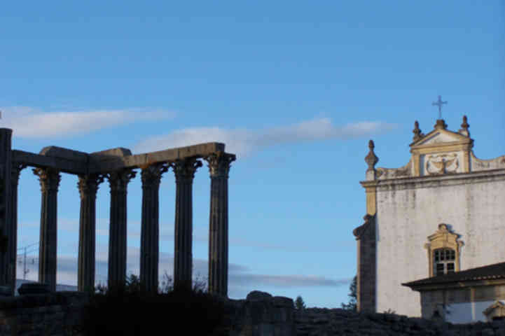 Evora