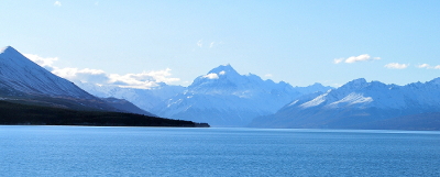 lago Pukaki . Cook